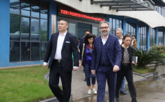 熱烈歡迎意大利圭迪佐洛市市長一行蒞臨我司參觀！