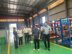 蘆溪水務(wù)總經(jīng)理劉慈華，易總監(jiān)等蒞臨我司參觀交流并指導(dǎo)工作